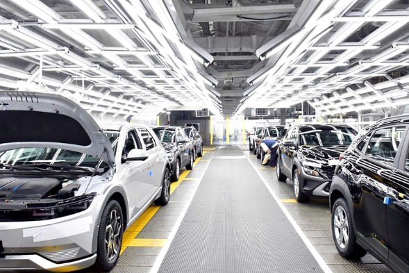 hyundai-motor-to-boost-ev-leasing-in-us-for-tax-credits-from-2023